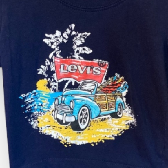 Levis Vintage Convertible Tee - Picture 2 of 11
